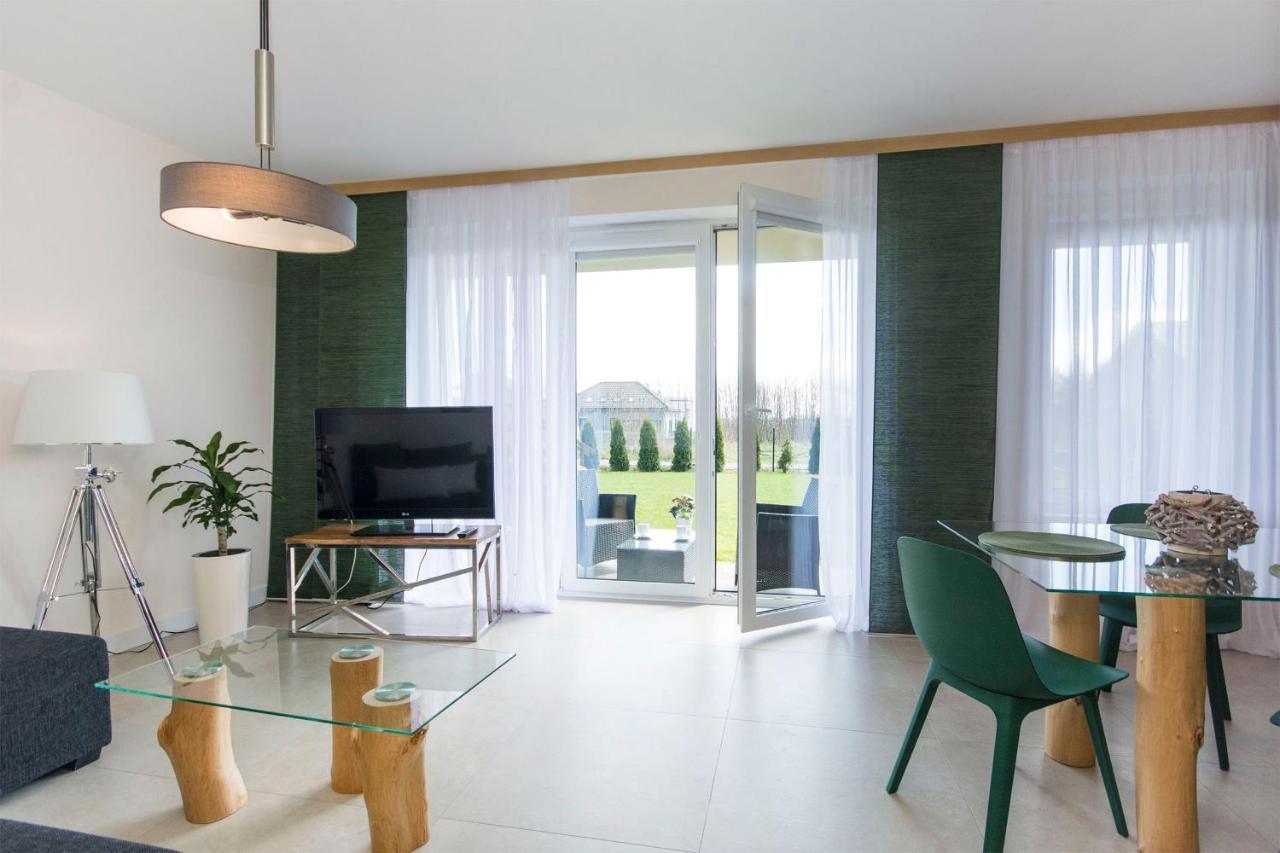 Apartament Zen Sobieszewo Exteriör bild